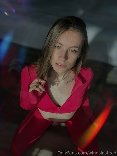 Dollynextdoor