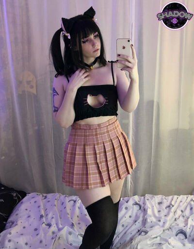 Egirlshadowx