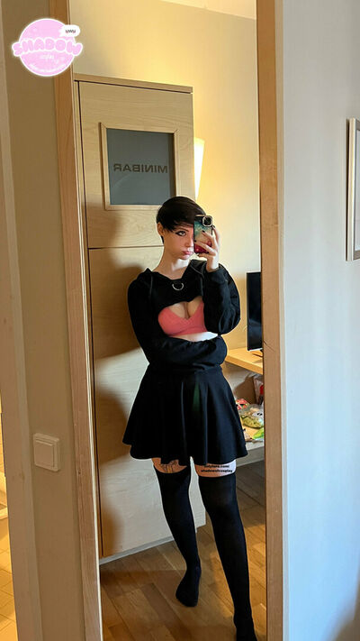 Egirlshadowx