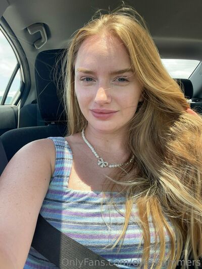 Evie-summers