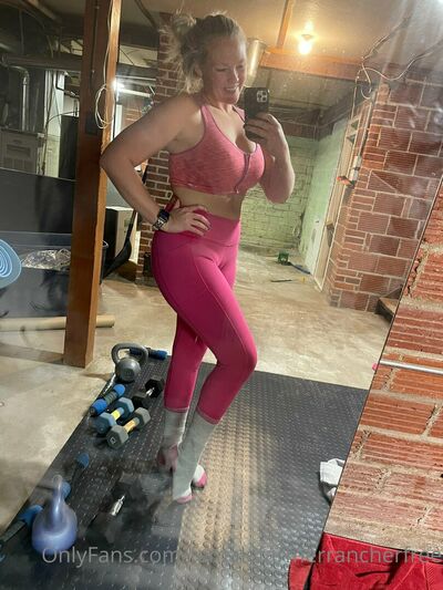 Femalefarmerrancherfree