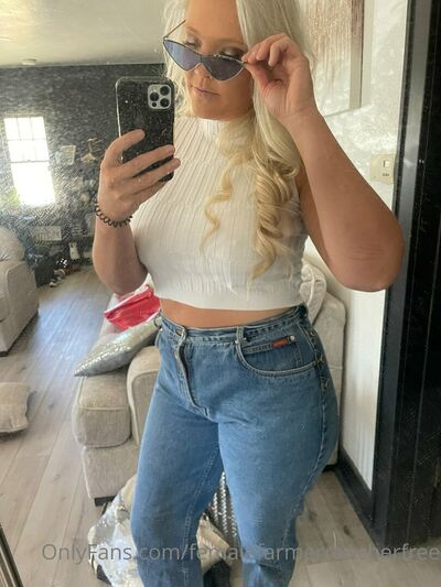 Femalefarmerrancherfree