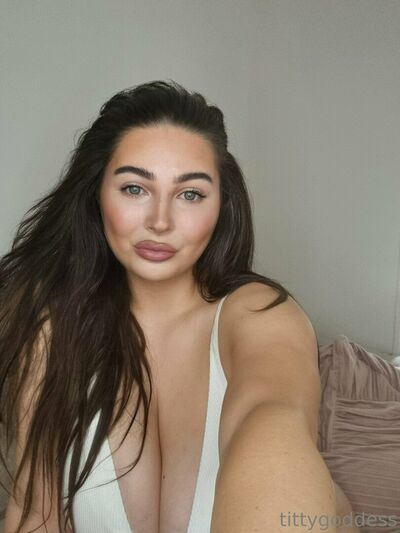 Freetittygoddess