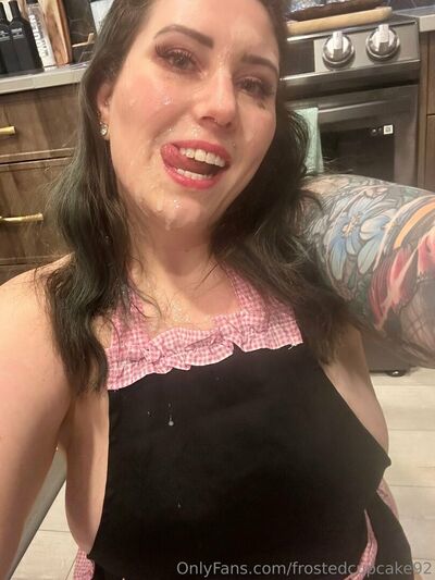 Frostedcupcake92