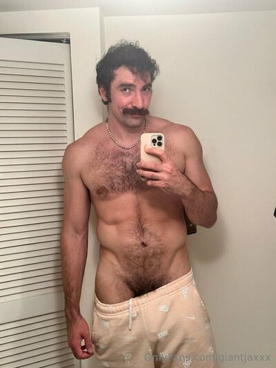 Giantjaxxx