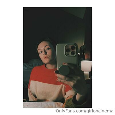 Girloncinema