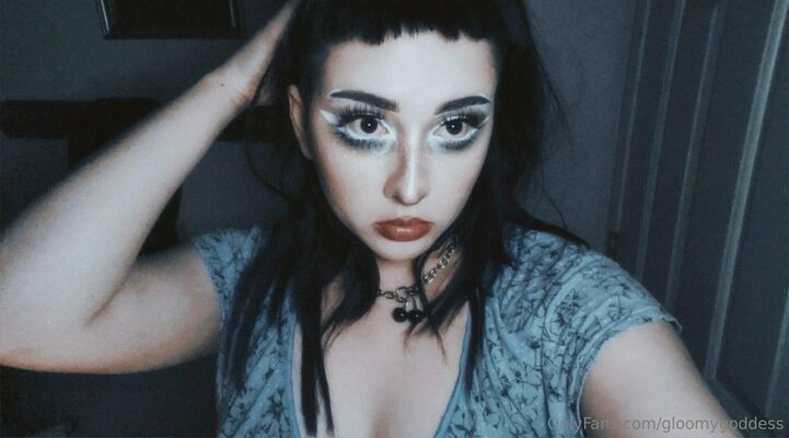 Gloomygoddess