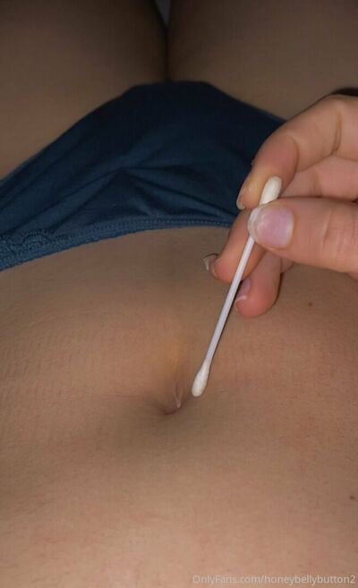 Honeybellybutton2