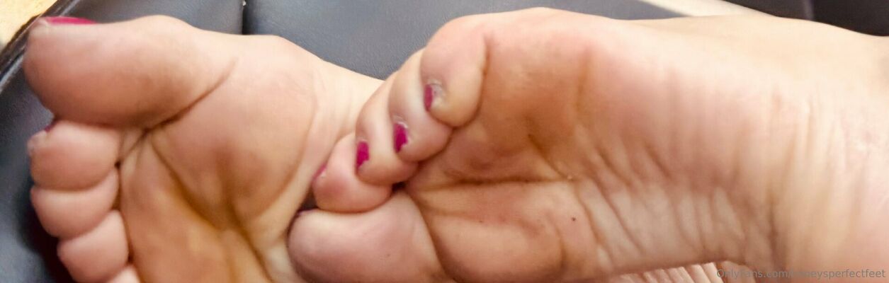 Honeysperfectfeet