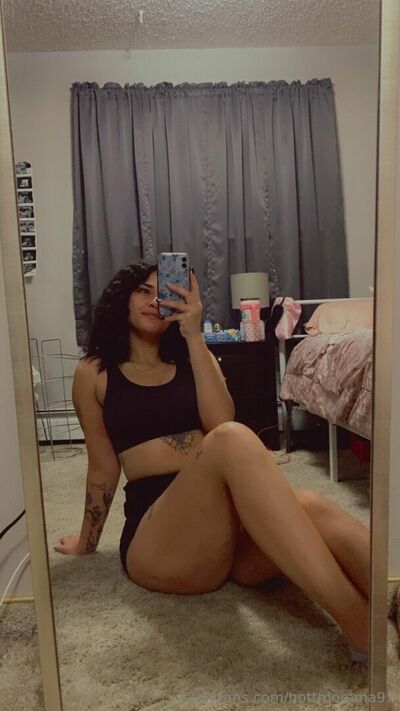 Hottmomma97