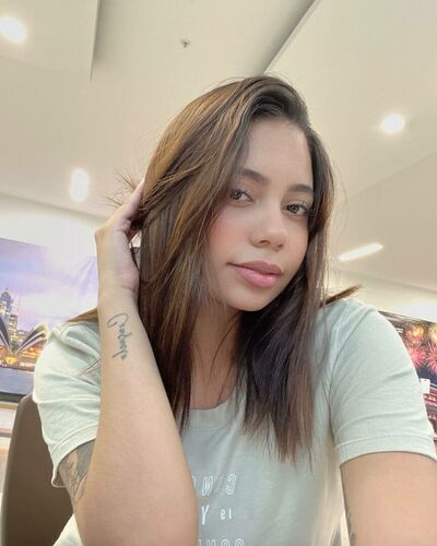 Ivyrosecheekss