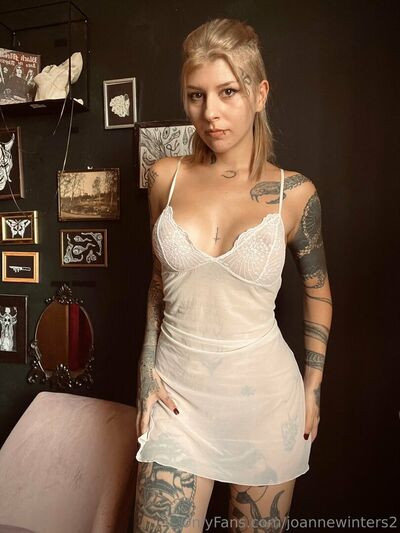 Joannewinters2