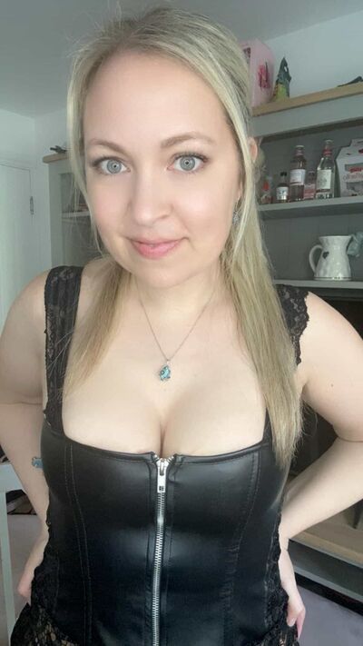 Juicylucybaker