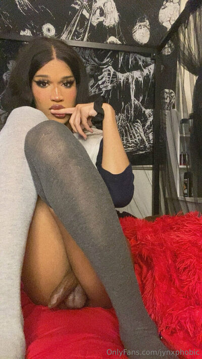 Jynxphobic