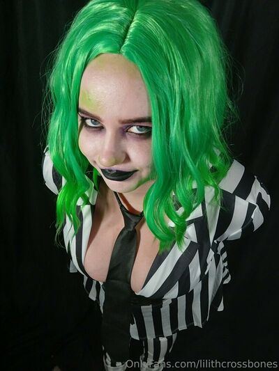 Lilithcrossbones