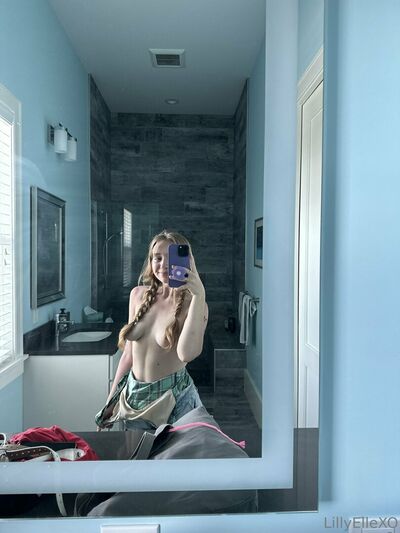 Lillyellexo