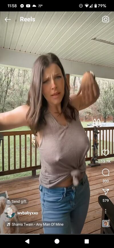 Lindzeexxo1