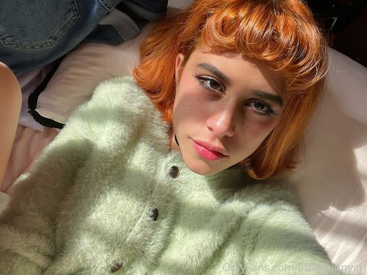 Littlebunnygrl