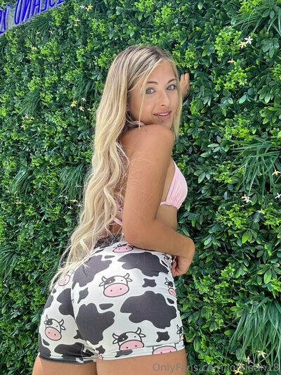 Lolajean18