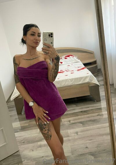 Lorena027