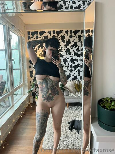 Lorettaxrose
