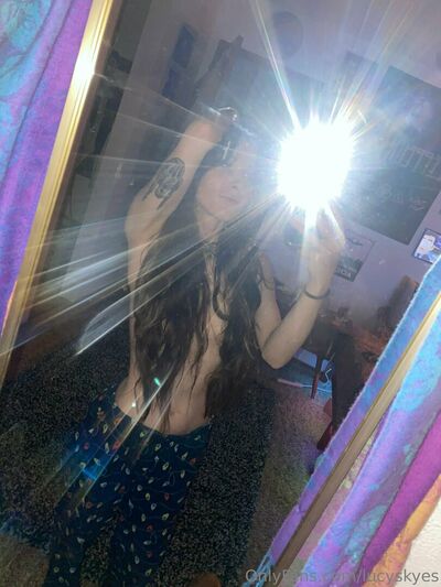 Lucyskyes