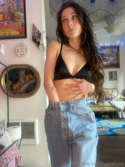 Lucyskyes