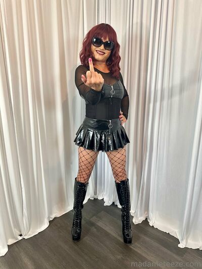 Madameteeze