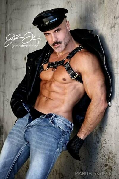 Manuelskyexxx