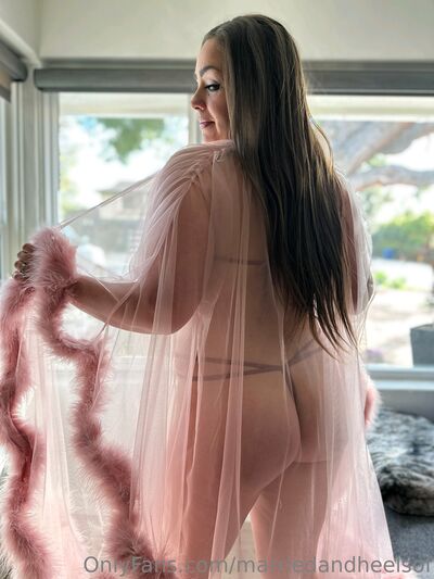 Marriedandheelsof