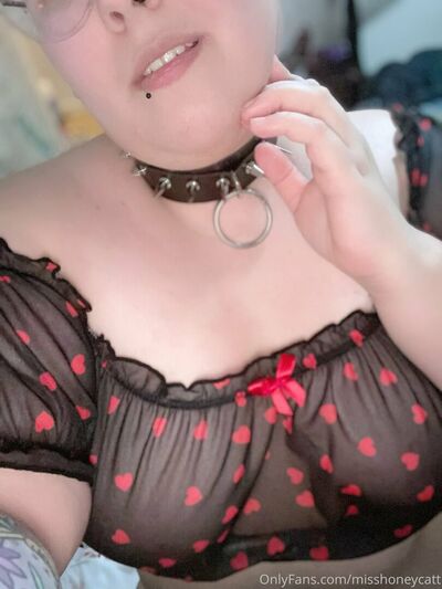 Misshoneycatt