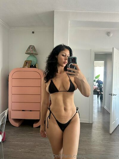 Missqueeniexox