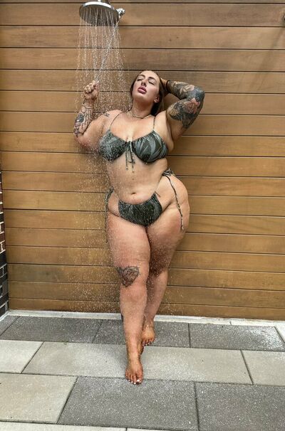 Missthickntatted