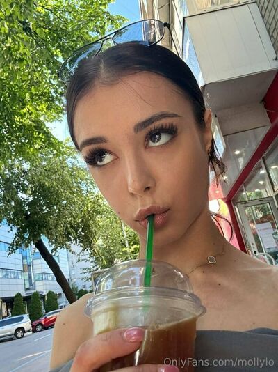 Mollylo