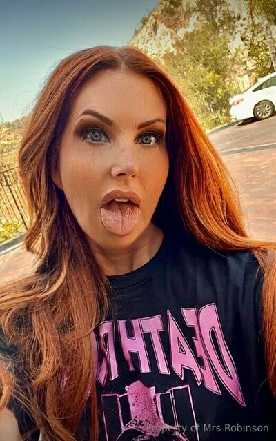 Mrsrobinsonxo