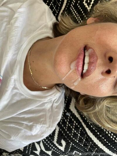 Mshoneyjoclark