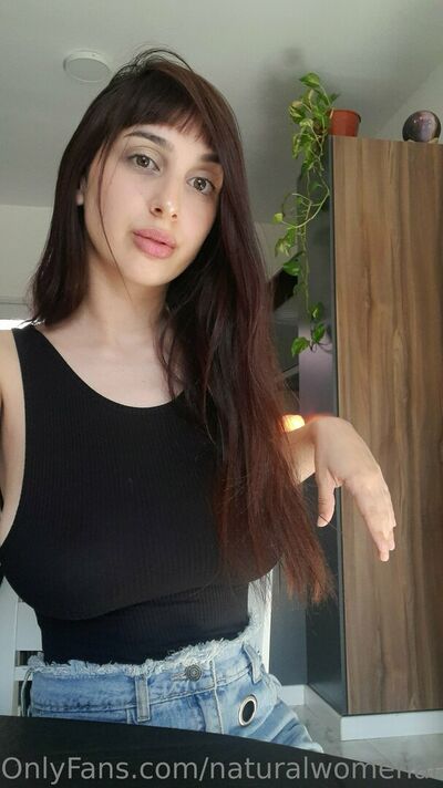 Naturalwomenana