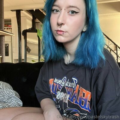 Pastelskytrash