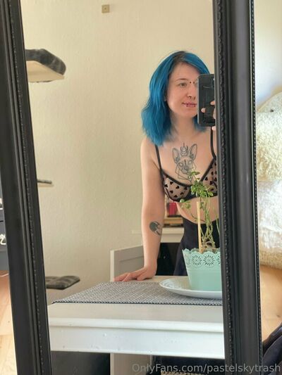 Pastelskytrash