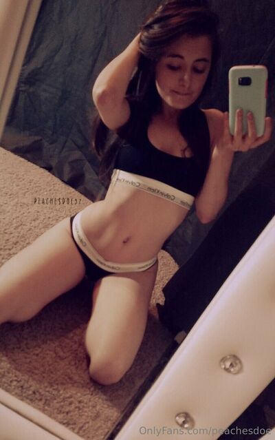 Peachesdoe