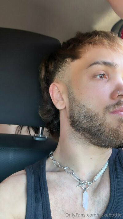 Pekehottie
