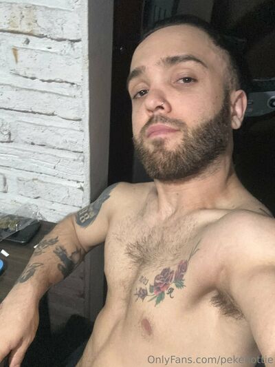 Pekehottie