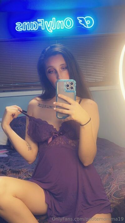 Petitemomma19