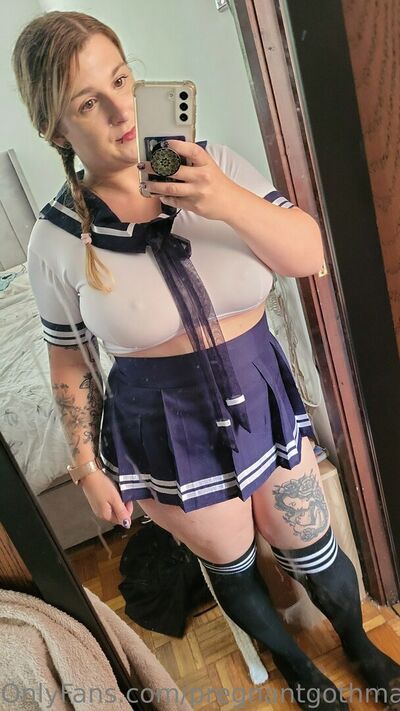 Pregnantgothmama