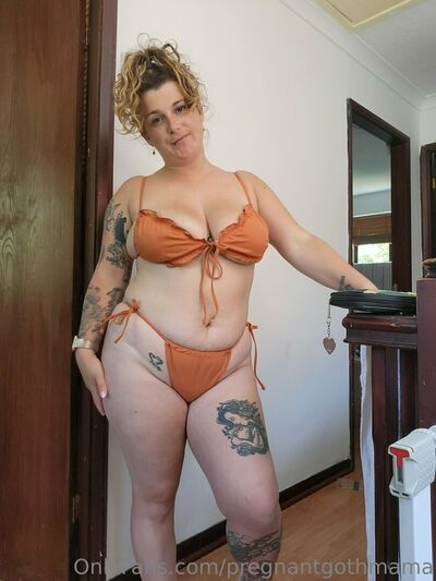 Pregnantgothmama