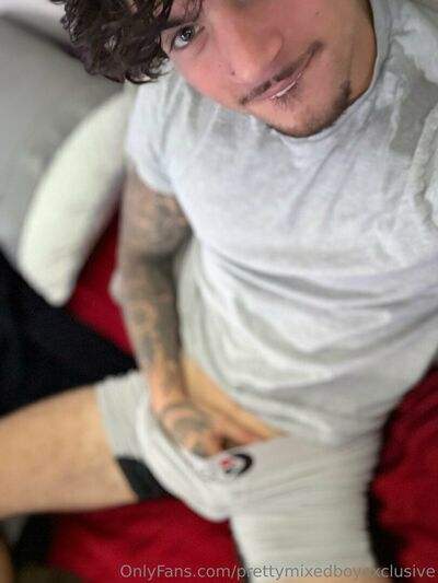 Prettymixedboyexclusive