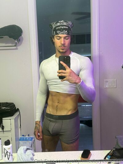 Prettymixedboyexclusive