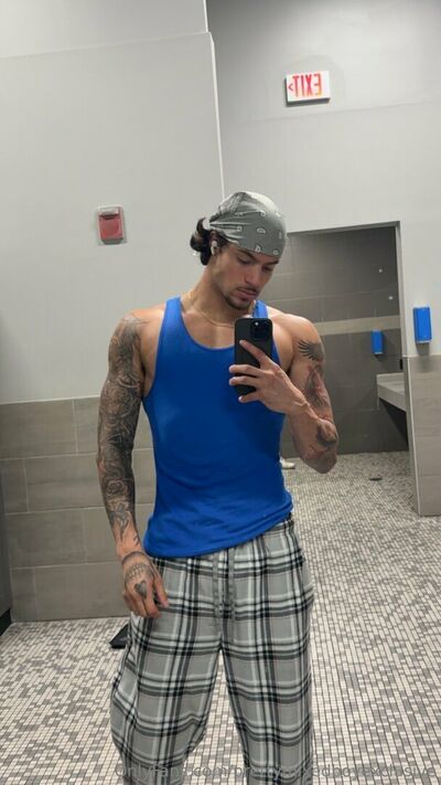 Prettymixedboyexclusive