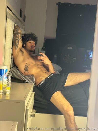 Prettymixedboyexclusive