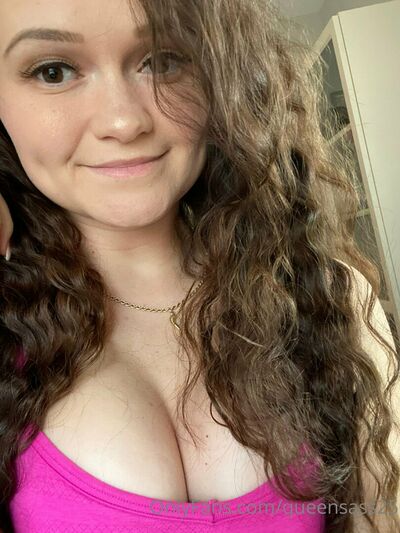 Queensass25